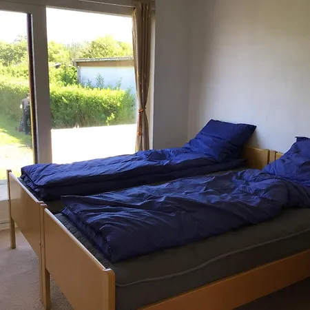 Rent Og Charmerende Hus Йёрринг