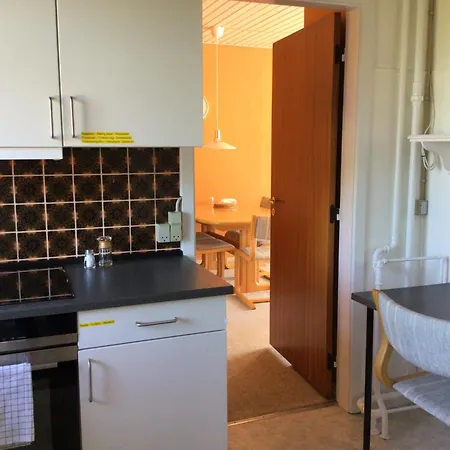 아파트 Ground Floor With Washing Machine 히링